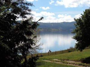 Lake Jindabyne from front door